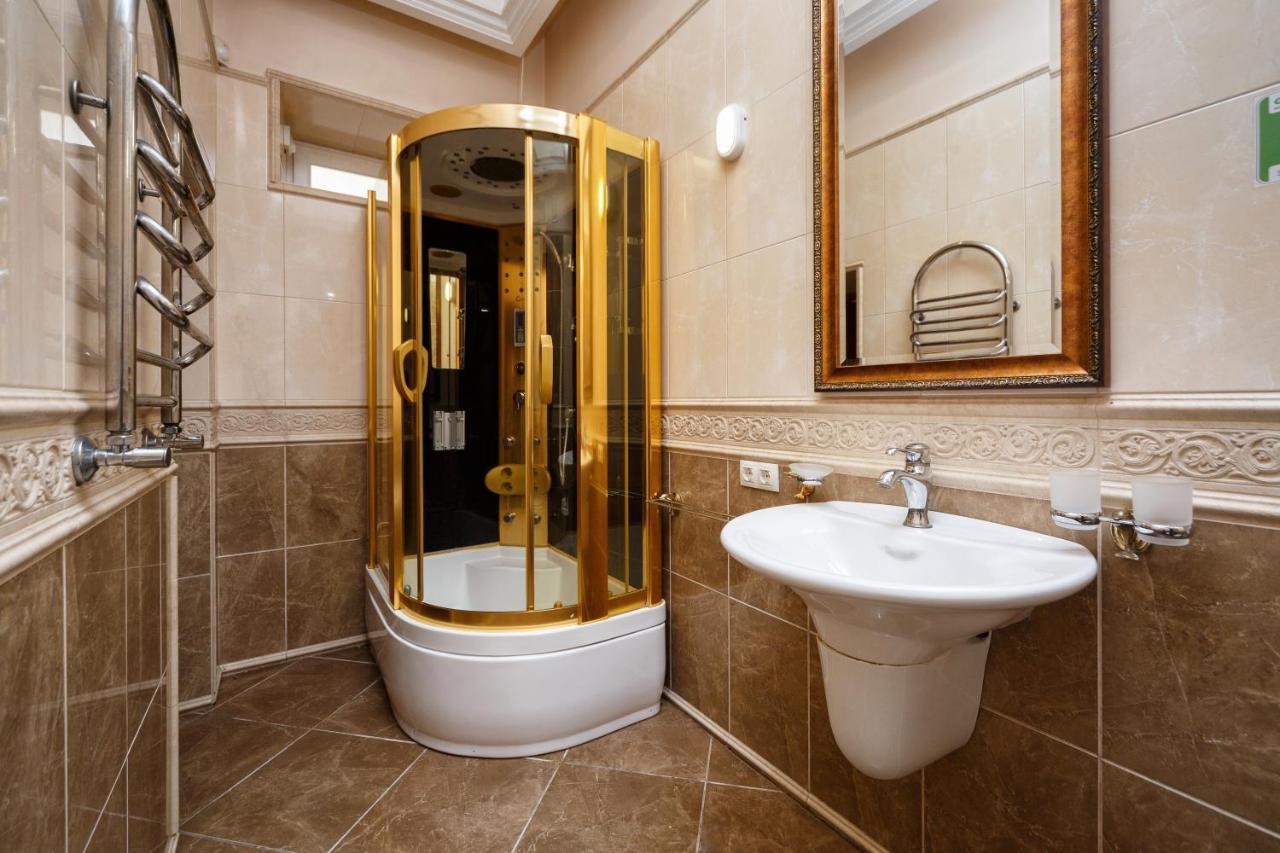 Hostel Suputnyk Λβιβ Εξωτερικό φωτογραφία